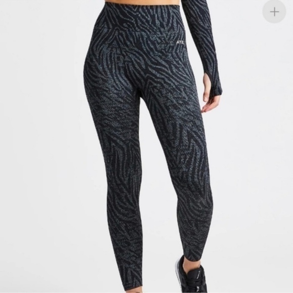 AYBL Animal Print Seamless Leggings High Rise Size S